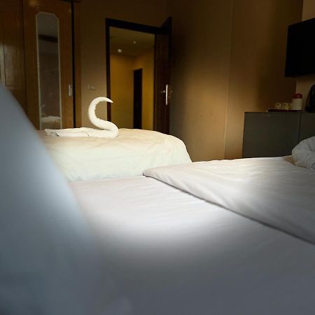 Grand Pyramids View Hotel Kairó Kültér fotó