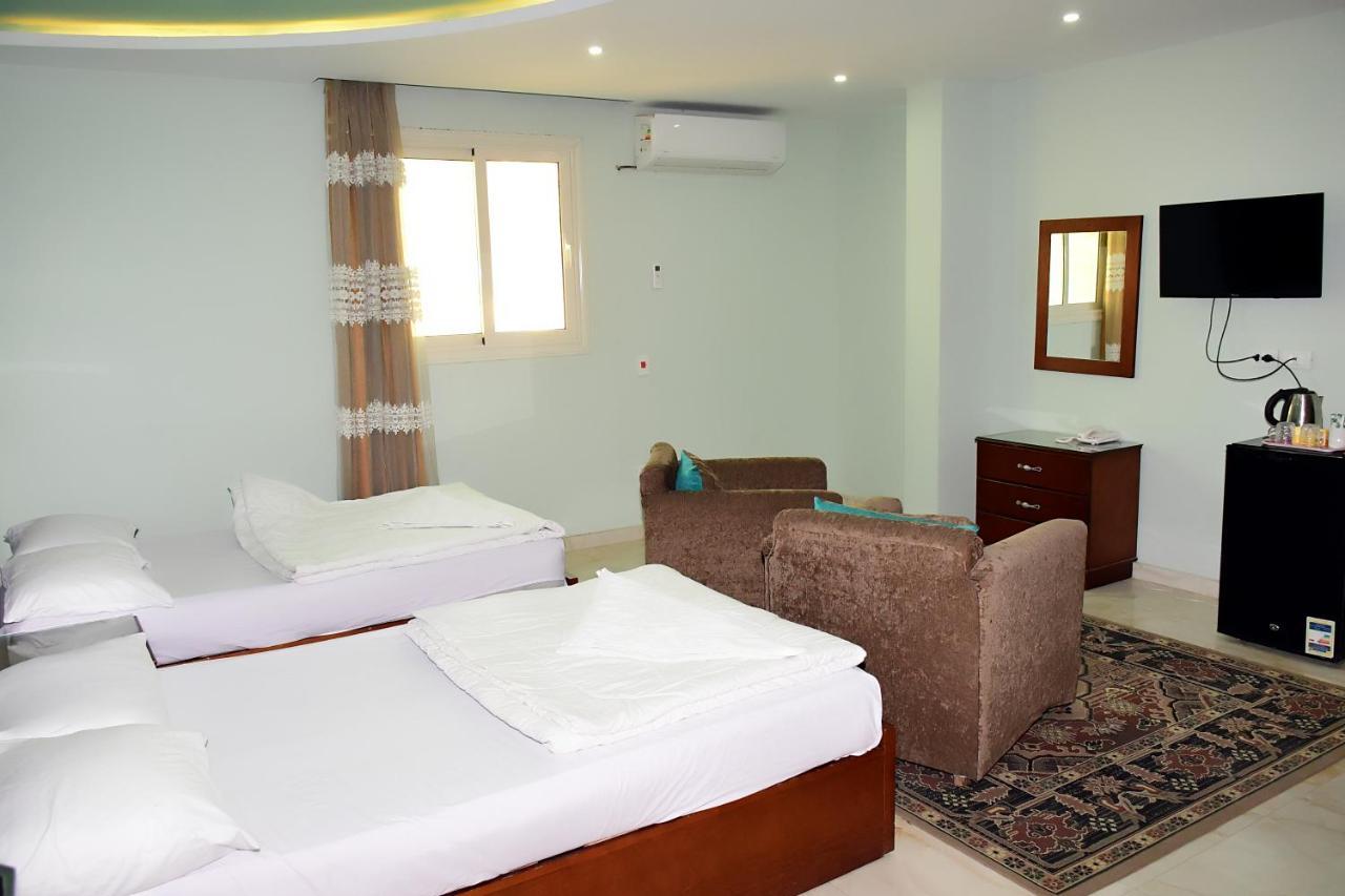 Grand Pyramids View Hotel Kairó Kültér fotó