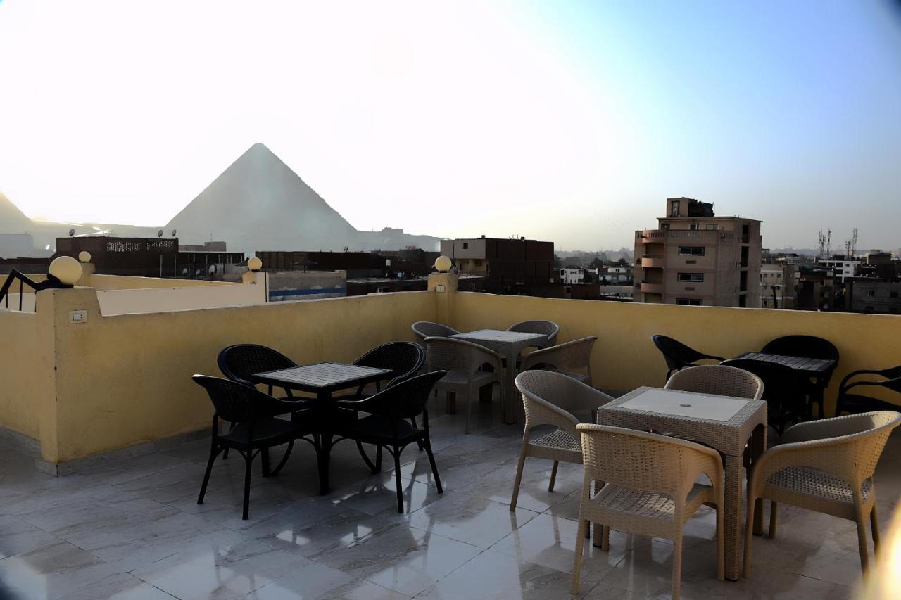 Grand Pyramids View Hotel Kairó Kültér fotó