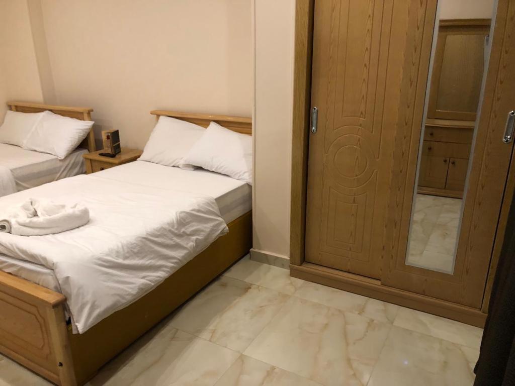 Grand Pyramids View Hotel Kairó Kültér fotó