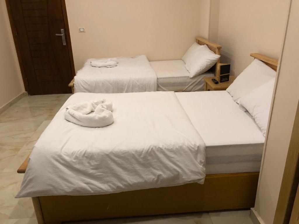 Grand Pyramids View Hotel Kairó Kültér fotó