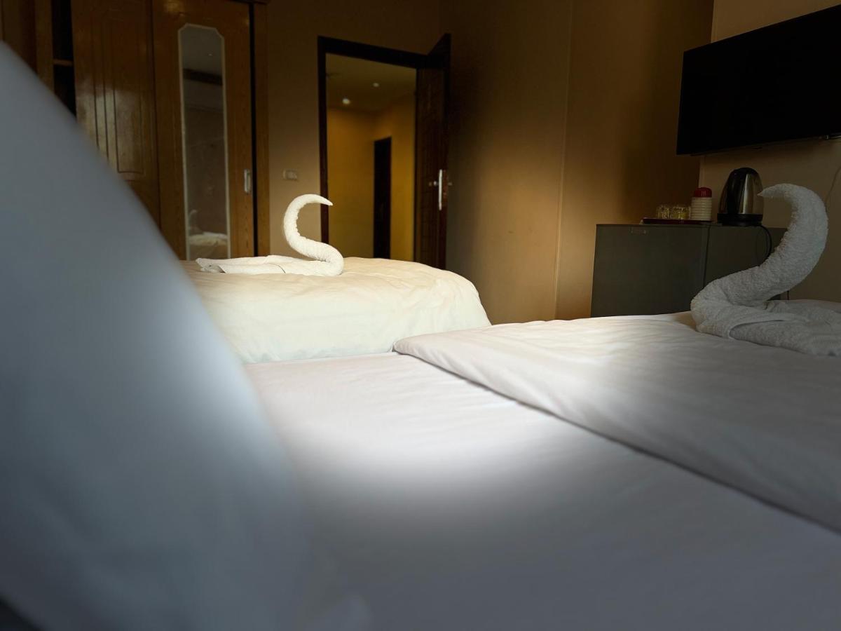 Grand Pyramids View Hotel Kairó Kültér fotó